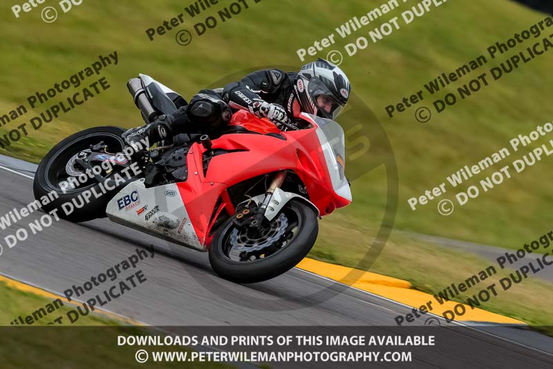 PJM Photography;anglesey no limits trackday;anglesey photographs;anglesey trackday photographs;enduro digital images;event digital images;eventdigitalimages;no limits trackdays;peter wileman photography;racing digital images;trac mon;trackday digital images;trackday photos;ty croes